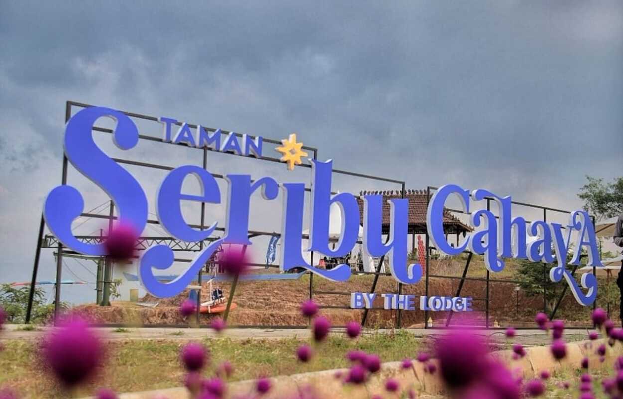 Ridwan Kamil Resmikan Taman Seribu Cahaya