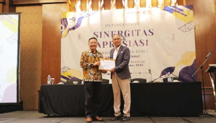Barnas Adjidin: Legislatif dan Eksekutif Harus Bersinergi