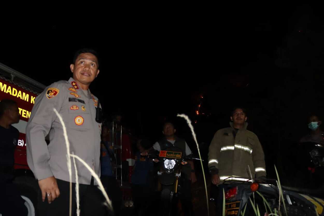 Gunung Jayanti Kebakaran, Polres Sukabumi Bergerak