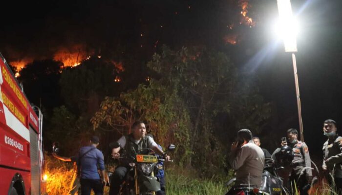 Gunung Jayanti Kebakaran, Polres Sukabumi Bergerak