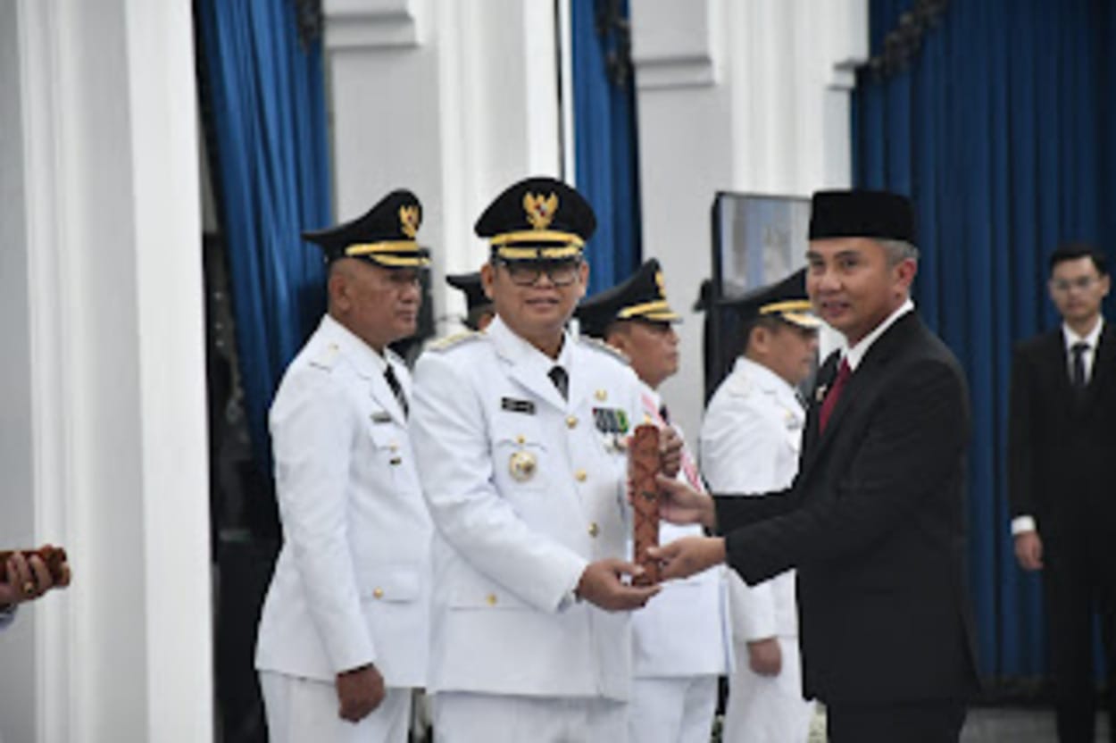 Kusmana Hartadji Dilantik Sebagai Pj Walikota Sukabumi