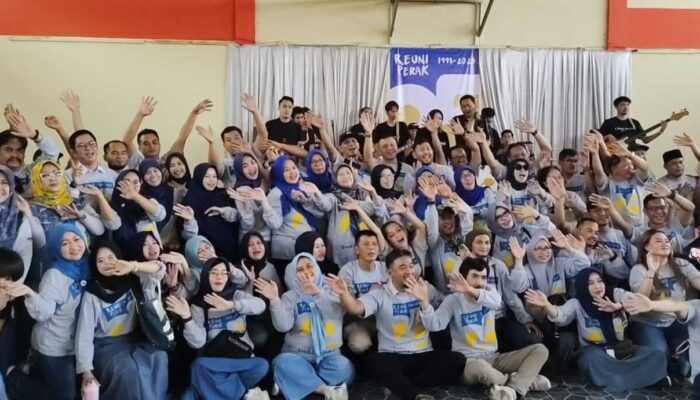 Alumni SMAN 1 Ciranjang 1998 Gelar Reuni Perak