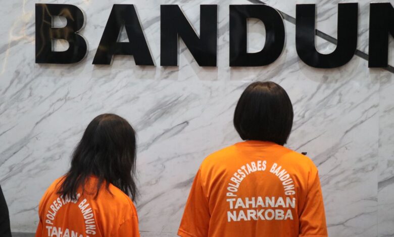 Ibu dan Anak di Kota Bandung Jadi Bandar Ekstasi & Sabu