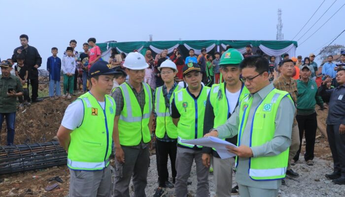 Jembatan Roda Dua Rancamanyar Mulai Dibangun