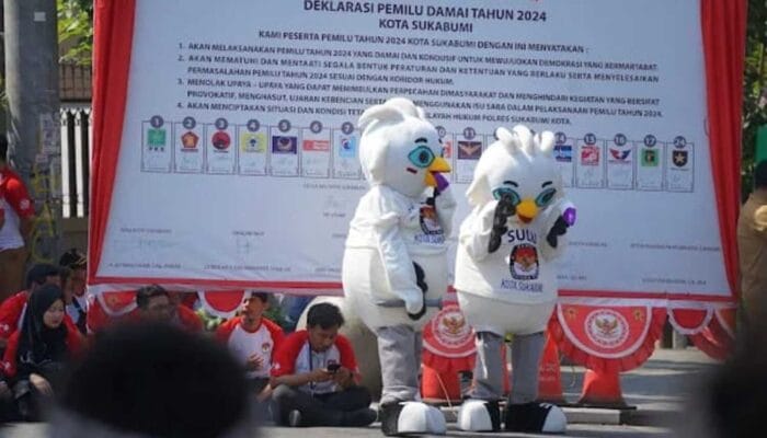 Kirab Pemilu Serentak 2024 Memasuki Kota Sukabumi
