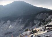 Mengupas Sedikit Kisah Gunung Tangkuban Perahu