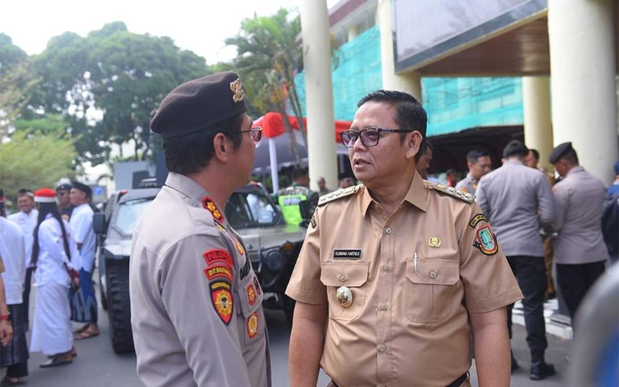 Pj Wali Kota Sukabumi Ikut Semarakkan Kirab Merah Putih