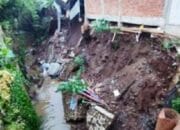 4 Pemancing di Kota Bandung Tertimpa Tembok Jebol
