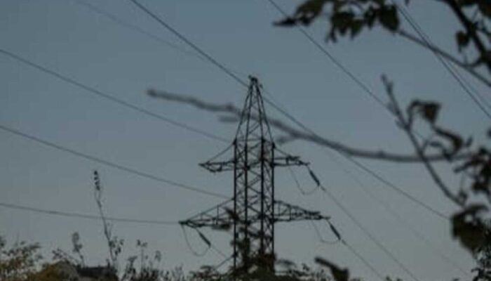 PLN Sat Set Atasi Gangguan SUTT 150 kV Kircon-Gedebage