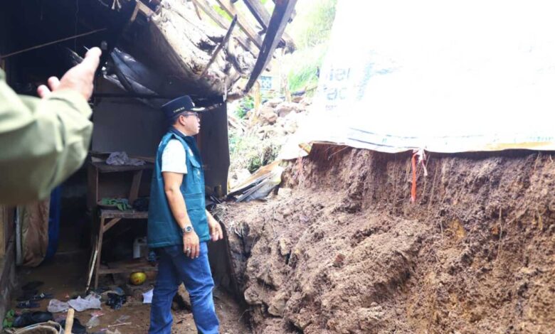 Bupati Bandung Tinjau Bencana Banjir dan Longsor