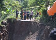 Longsor di Desa Buninagara Mendapat Atensi Bey Machmudin