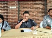 Panwascam Soreang Kab Bandung Monitor Logistik Pemilu, 4 Item Sudah 100%