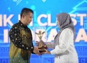 Pemdaprov Jabar Gelar Anugerah Philothra