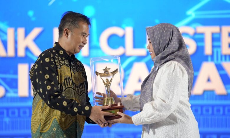 Pemdaprov Jabar Gelar Anugerah Philothra