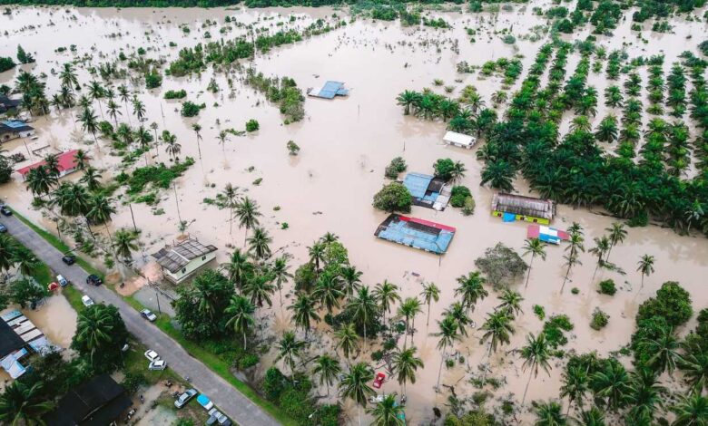 BPBD Jabar Bergerak Evakuasi Korban Banjir Karawang