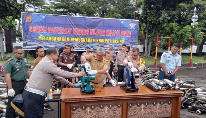 Polrestabes Bandung Musnahkan 11.230 Knalpot Bising