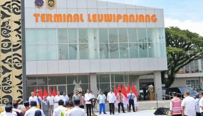 2 Terminal di Bandung Diresmikan Jokowi