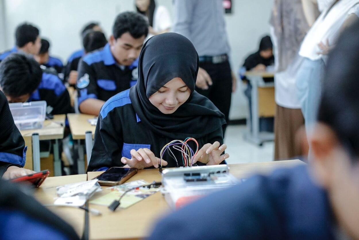 SMKN 14 Bandung Ikuti Lokakarya dari Korea Selatan