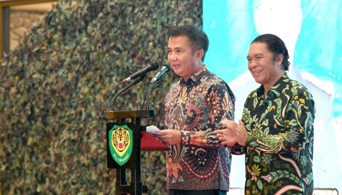 Bey Machmudin Hadiri Lepas Sambut Pangdam III/Siliwangi