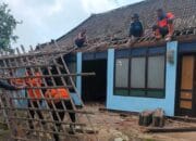 Tagana Kabupaten Magetan Perbaiki Rumah Terdampak Bencana