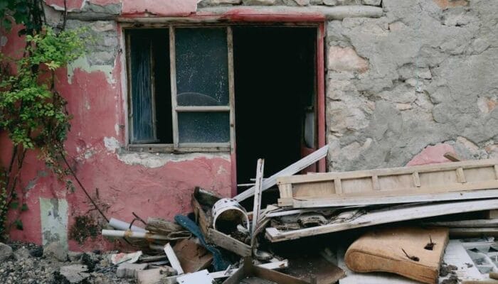 2 Rumah Warga di Gunung Kidul Tertimpa Tebing Longsor