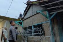 Angin Puting Beliung Hancurkan 1 Rumah di Kab Bandung