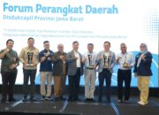 Arsan Latif Dapat Penghargaan dari Kemendagri RI