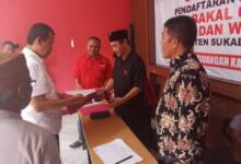 Habib Mulki Daftar Pilkada Cabup dan Cawabup di Markas DPC PDIP Kabupaten Sukabumi