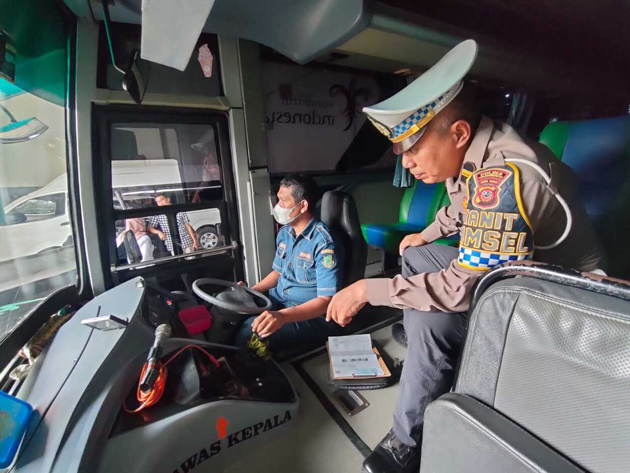 Jelang Arus Mudik 2024, Polres Sukabumi Kota Lakukan Ramp Check