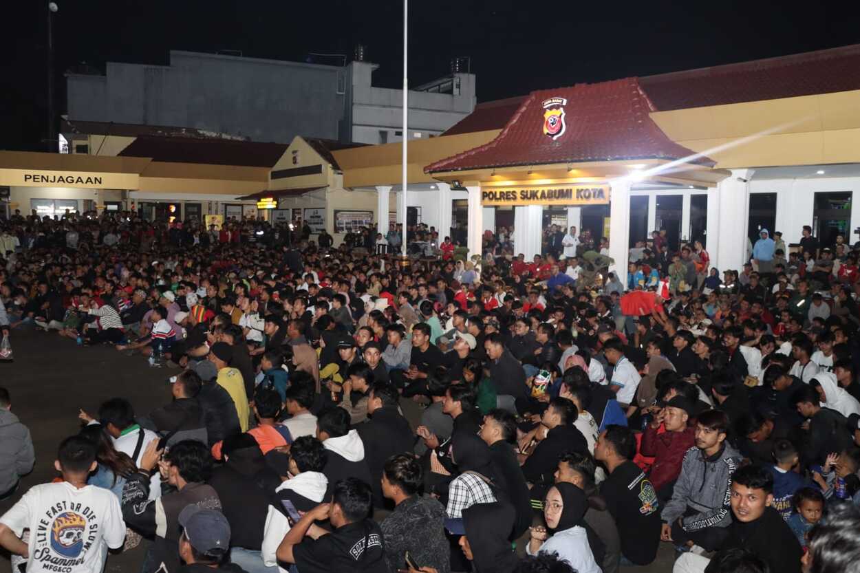 Mapolres Sukabumi Kota Gelar Nobar AFC U23 Berjalan Kondusif