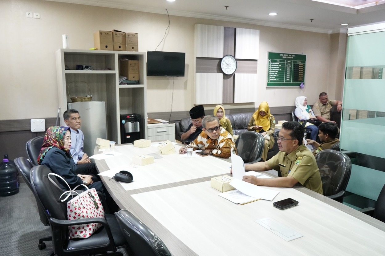 Sekretariat DPRD Jabar Bersama BK DPRD Kota Sukabumi Diskusi Kode Etik