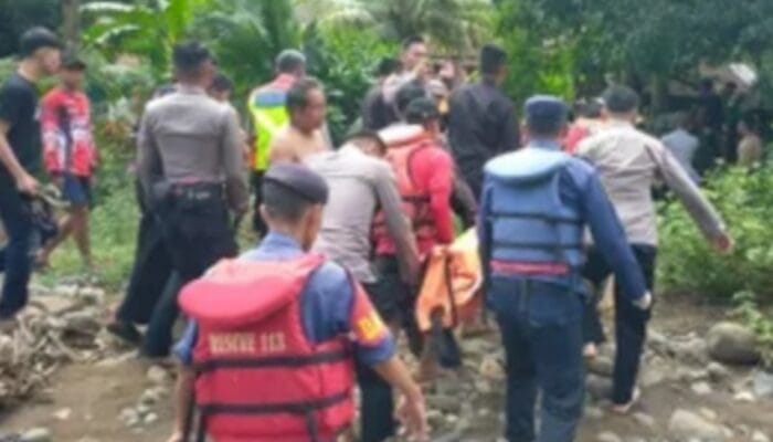 Sungai Cipalebuh Garut Menelan 1 Korban Jiwa