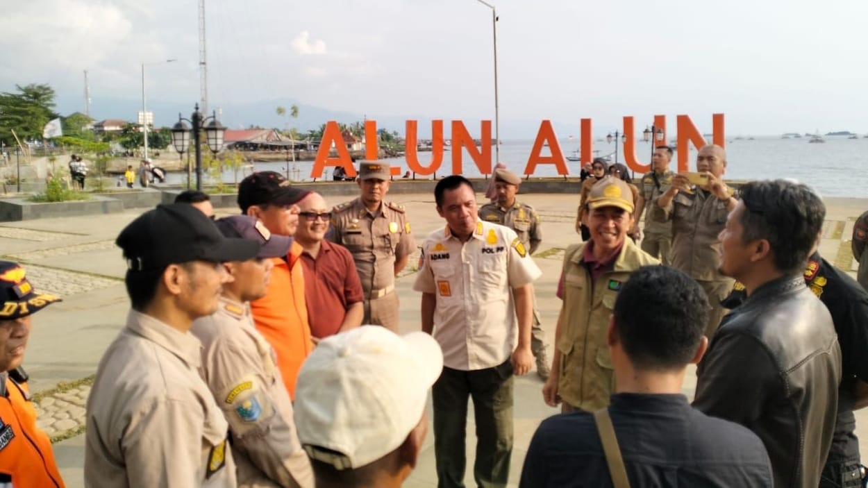Tertibkan Praktik Parkir Liar di Kawasan Wisata, Tim Saber Pungli Amankan Dua Pelaku