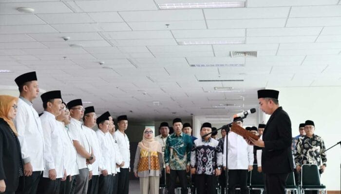 Bey Machmudin Kukuhkan BP4 Jabar 2023-2027