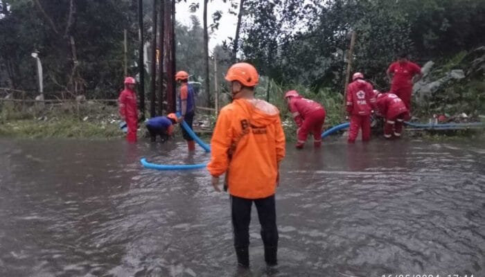 Hujan Deras Cukup Lama, Kota Sukabumi Dikepung Banjir
