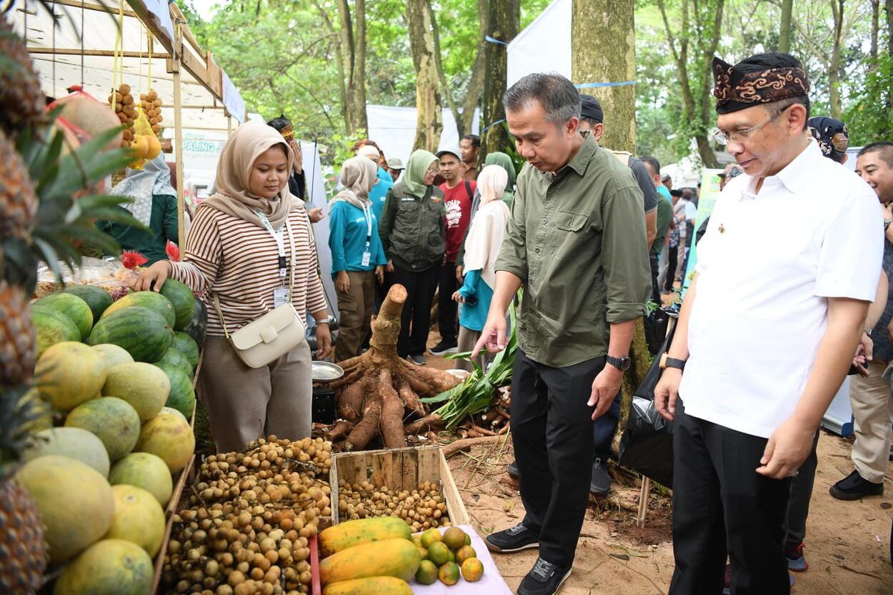 Pasar Pasisian Leuweung Hadirkan Produk UMKM Lokal