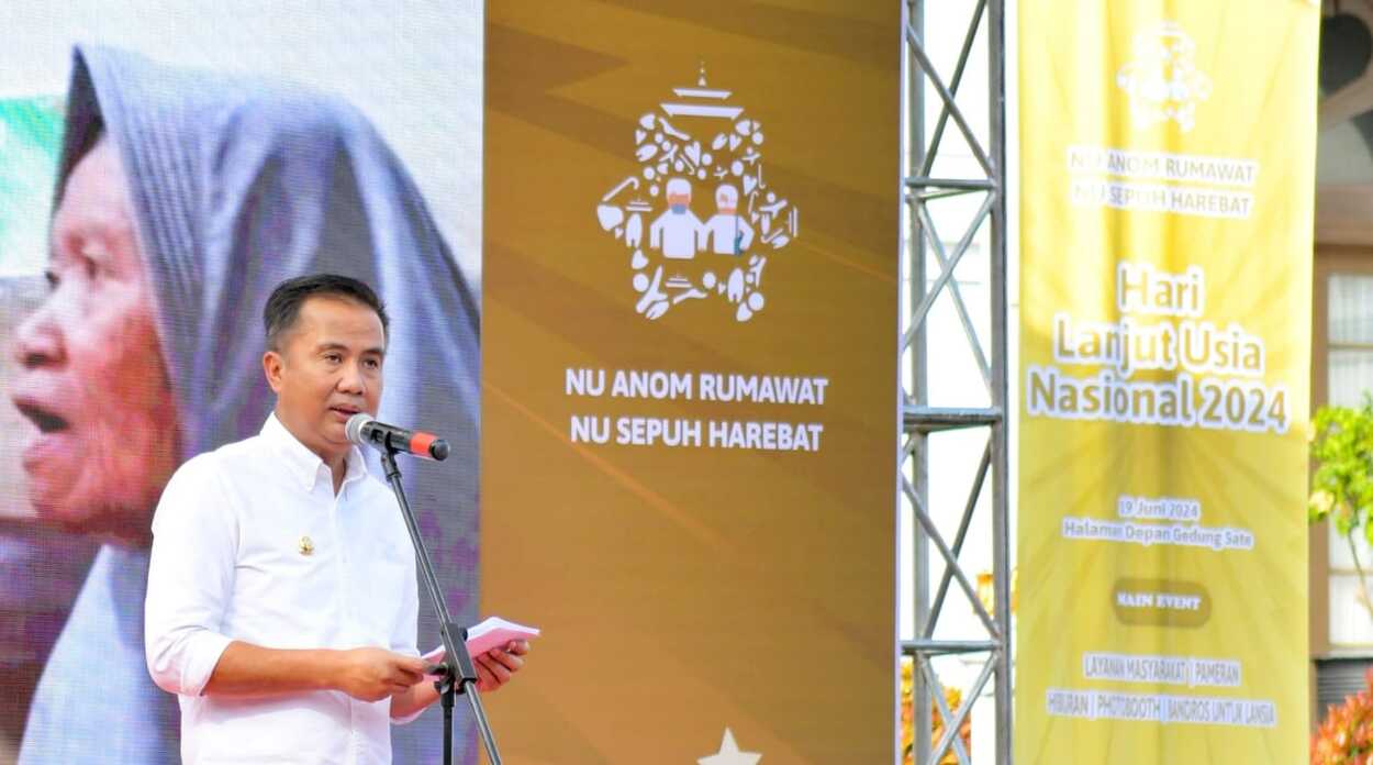 Bey Machmudin: Para Lansia Sumber Inspirasi