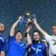 Bey Machmudin Terima Tropi Juara Persib Bandung