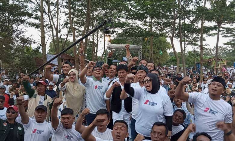 Ribuan Relawan Bedas Serukan 2 Periode kepada Kang DS