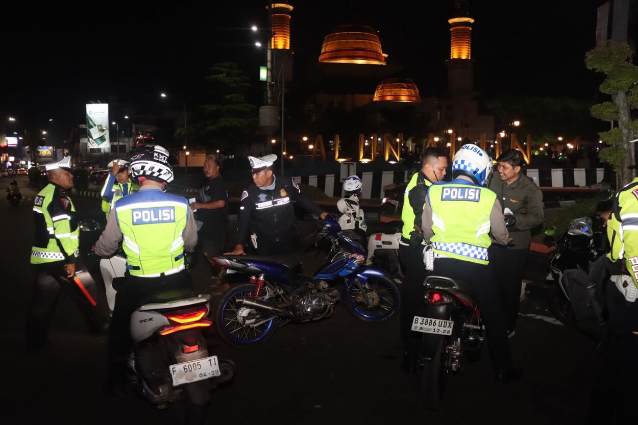 Belasan Sepeda Motor Berknalpot Berisik Terjaring Razia KRYD di Sukabumi