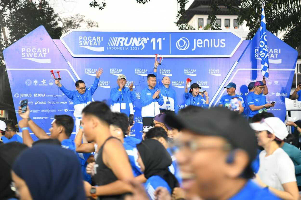 Bey Machmudin Ikut Berlari dalam Pocari Sweat Run Indonesia 2024