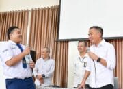 Bey Tinjau MPLS Hari Ke-3 di SMK Negeri 1 Kota Bandung