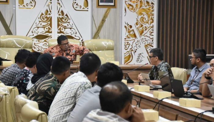 Forum Guru Honorer Provinsi Mengadu ke DPRD Jabar