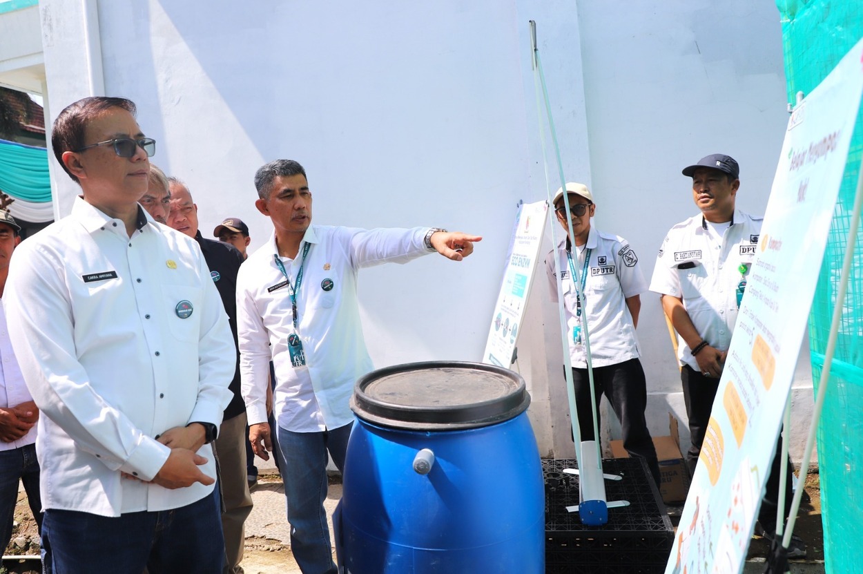 Program Bedas OK Tangani Sampah Organik di Kabupaten Bandung