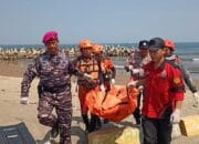 Tim SAR Temukan Jasad Korban Tenggelam di Pantai Kapitol Sukabumi