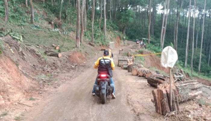 Waspada Melewati Jalan Penghubung KBB-Cianjur di Gununghalu Ini