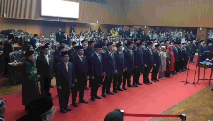 Anggota DPRD Kota Bandung Periode 2024-2029 Dilantik