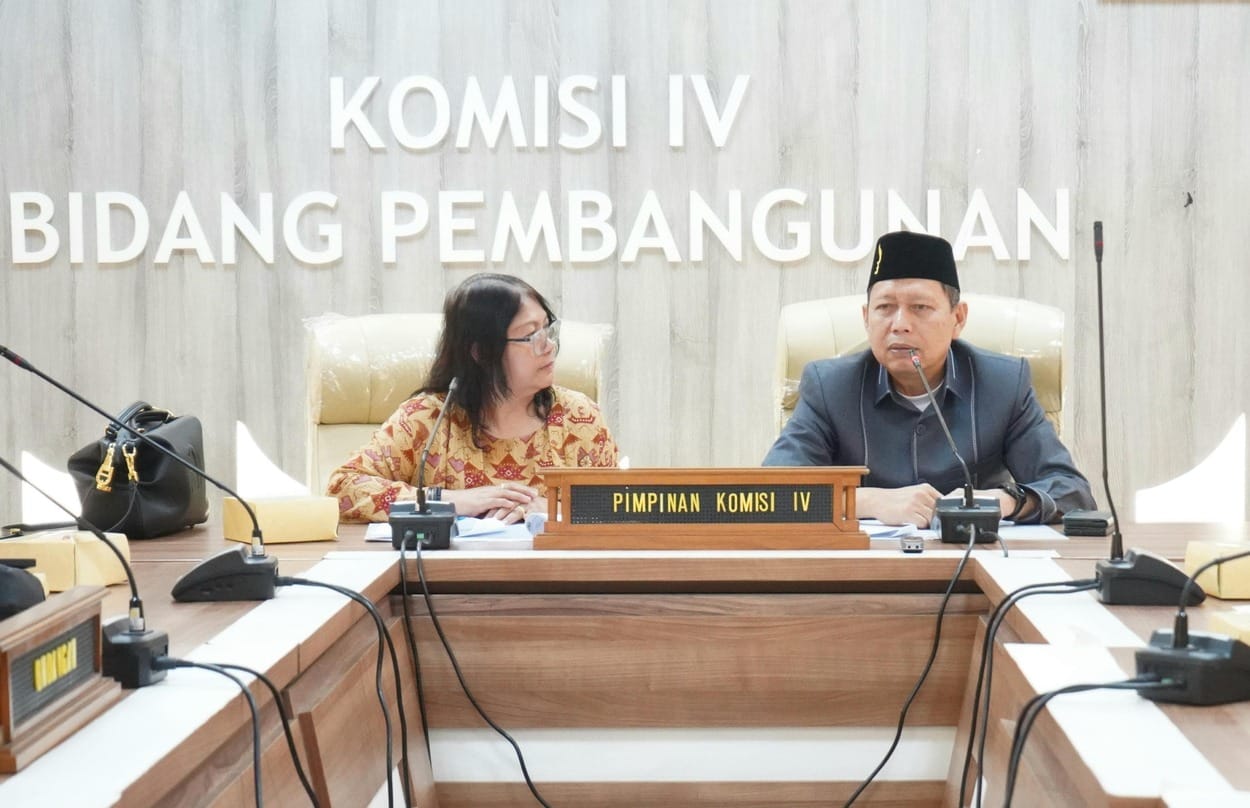 Daddy Rohanady Menerima Bamus DPRD Kalteng