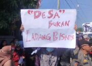 Kades Sukaluyu di Cianjur Lengser Didemo Warga