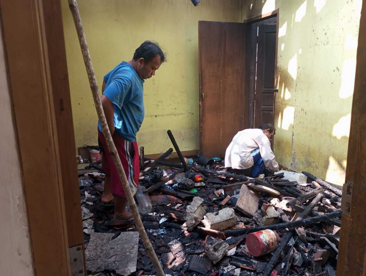 Kebakaran di Padalarang Bandung Barat, 3 Rumah Ludes